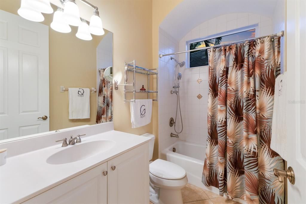 For Sale: $849,900 (3 beds, 2 baths, 2620 Square Feet)