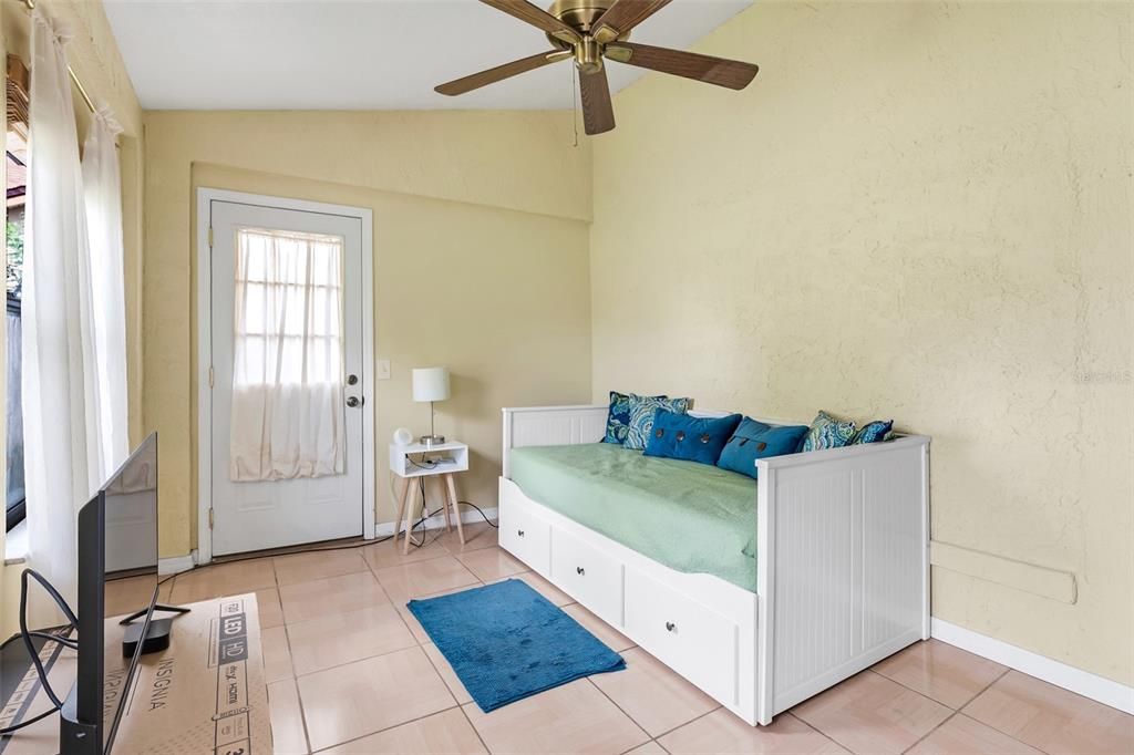 For Sale: $445,000 (4 beds, 2 baths, 2002 Square Feet)