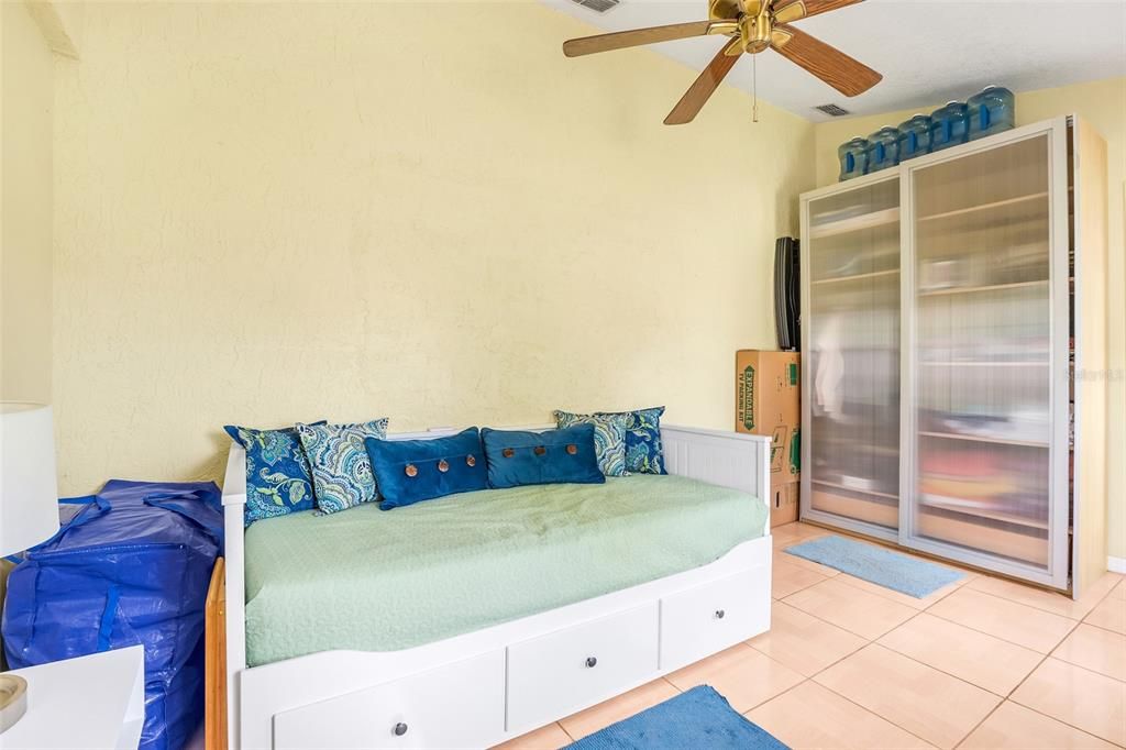 For Sale: $445,000 (4 beds, 2 baths, 2002 Square Feet)