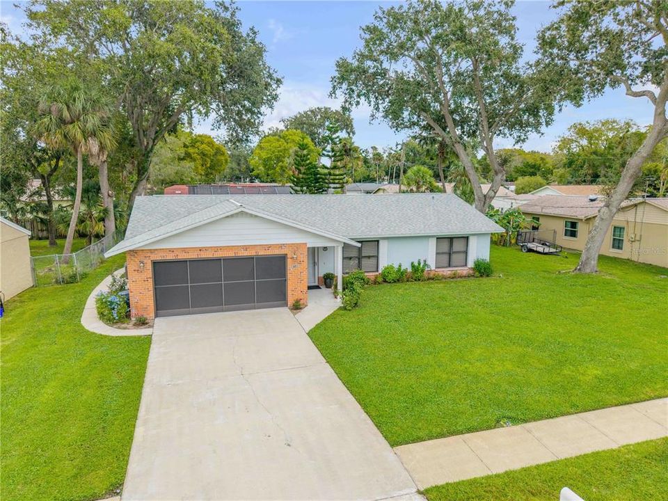 En Venta: $295,500 (3 camas, 2 baños, 1239 Pies cuadrados)