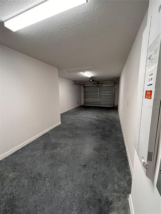 合同活跃: $245,900 (2 贝兹, 2 浴室, 987 平方英尺)