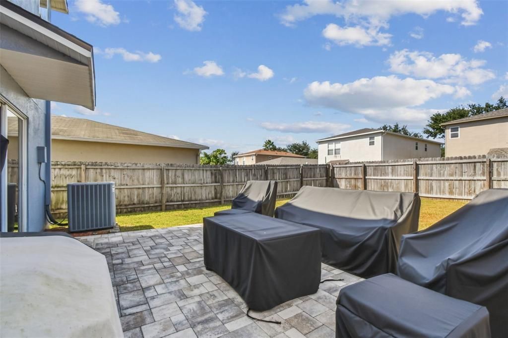 For Sale: $398,500 (4 beds, 2 baths, 1741 Square Feet)