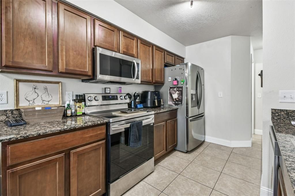 For Sale: $398,500 (4 beds, 2 baths, 1741 Square Feet)