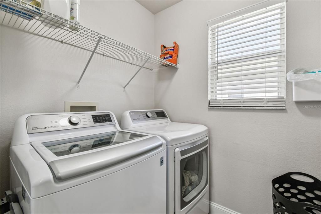 For Sale: $398,500 (4 beds, 2 baths, 1741 Square Feet)