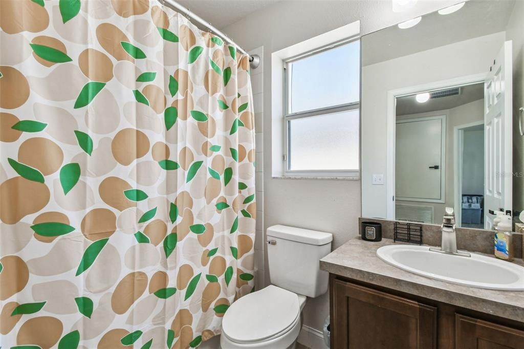 For Sale: $398,500 (4 beds, 2 baths, 1741 Square Feet)