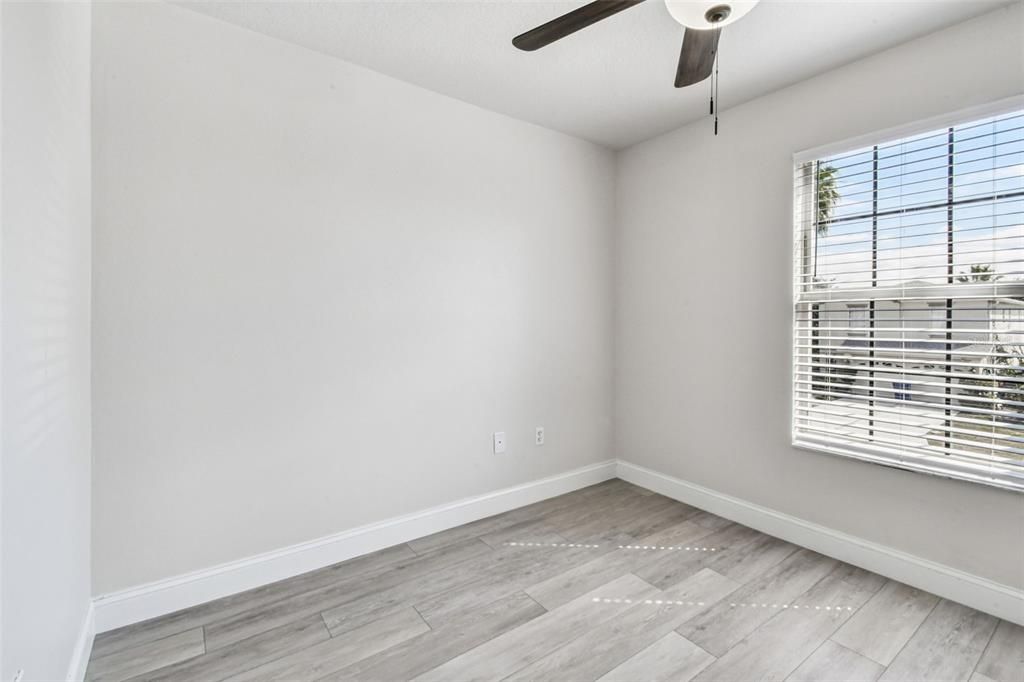 For Sale: $398,500 (4 beds, 2 baths, 1741 Square Feet)