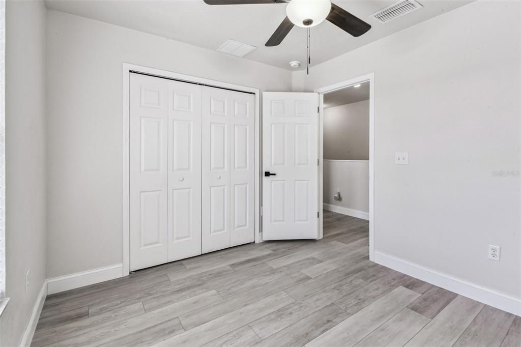 For Sale: $398,500 (4 beds, 2 baths, 1741 Square Feet)