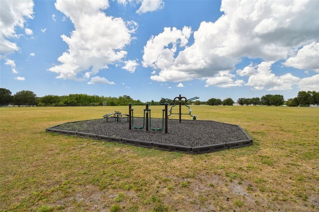 For Sale: $398,500 (4 beds, 2 baths, 1741 Square Feet)