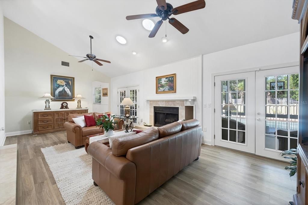 Active With Contract: $625,000 (3 beds, 2 baths, 1880 Square Feet)