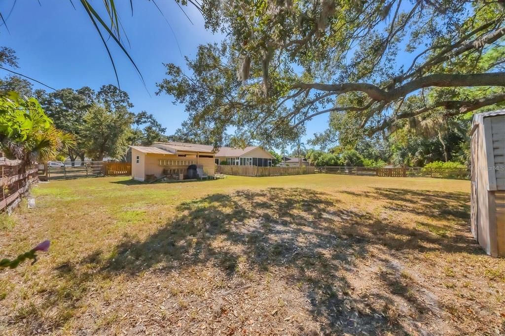 Active With Contract: $625,000 (3 beds, 2 baths, 1880 Square Feet)