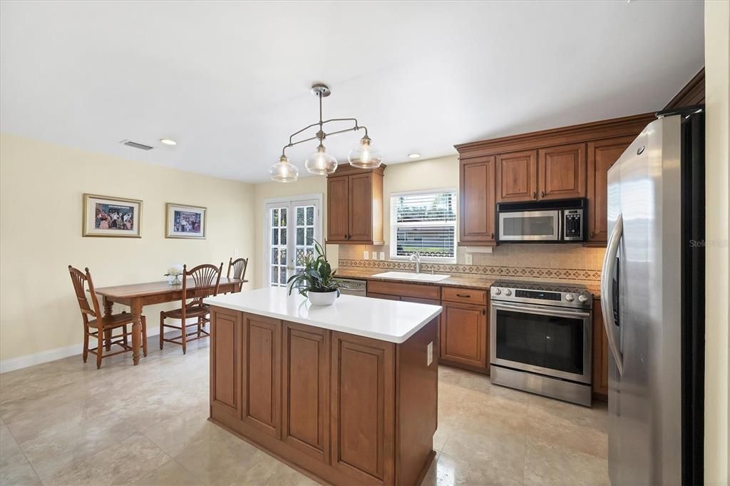 Active With Contract: $625,000 (3 beds, 2 baths, 1880 Square Feet)