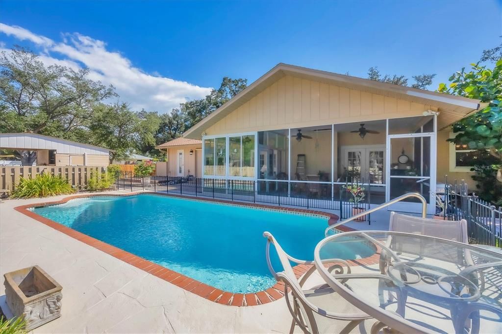 Active With Contract: $625,000 (3 beds, 2 baths, 1880 Square Feet)