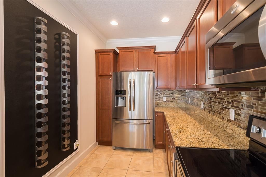 For Rent: $2,700 (3 beds, 3 baths, 1820 Square Feet)