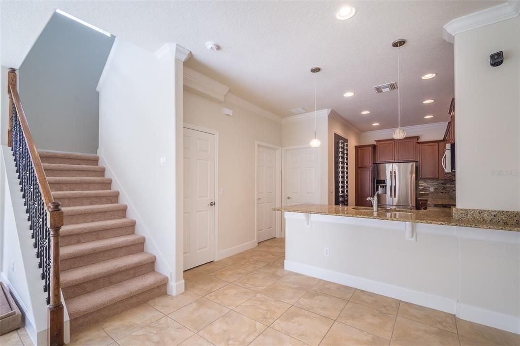 For Rent: $2,700 (3 beds, 3 baths, 1820 Square Feet)