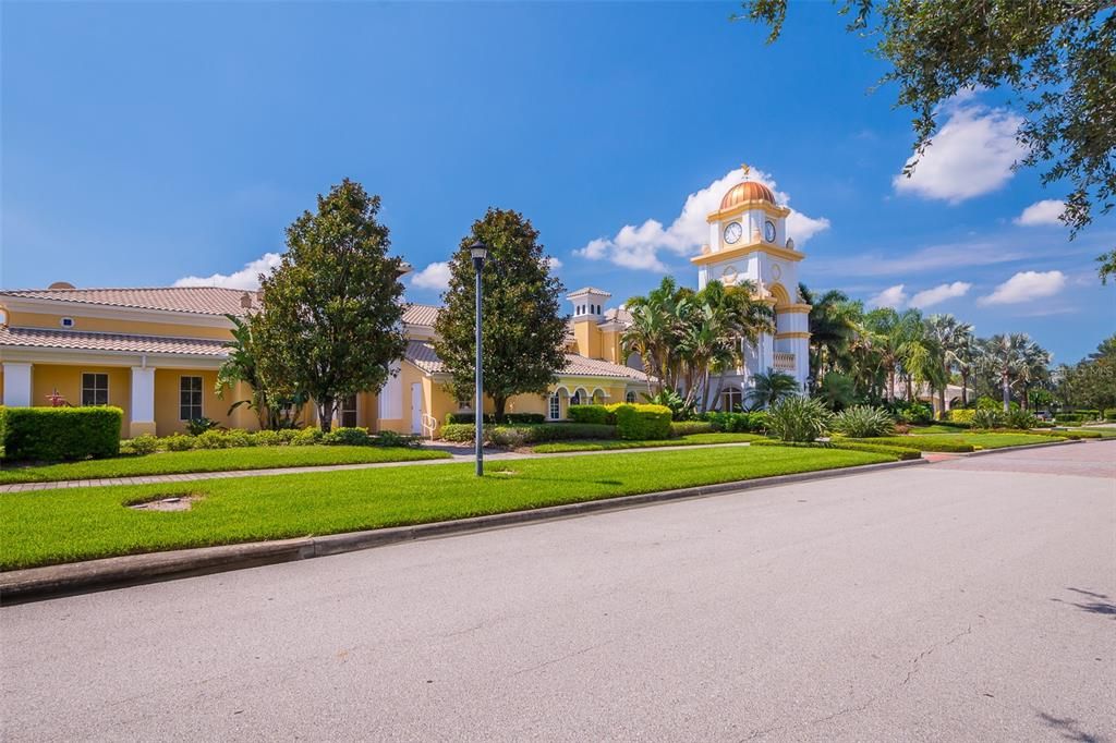 For Rent: $2,700 (3 beds, 3 baths, 1820 Square Feet)