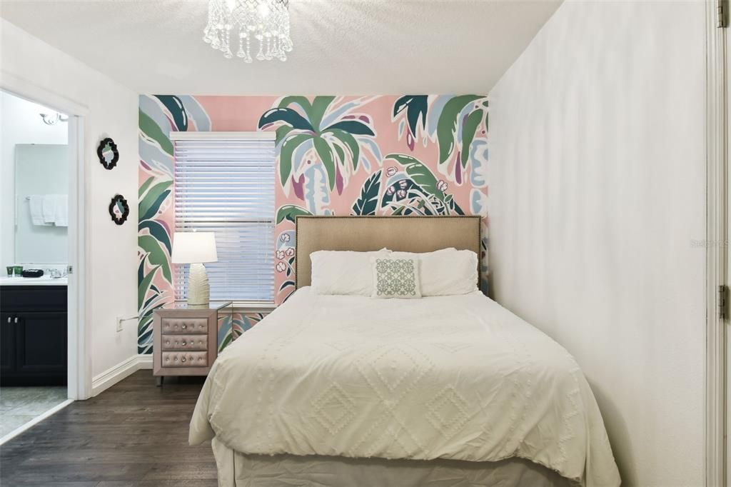 For Sale: $600,000 (5 beds, 4 baths, 2723 Square Feet)