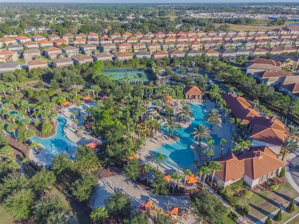 For Sale: $600,000 (5 beds, 4 baths, 2723 Square Feet)