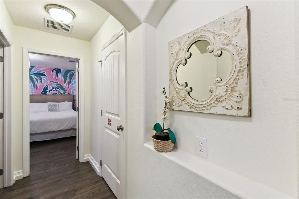 For Sale: $600,000 (5 beds, 4 baths, 2723 Square Feet)