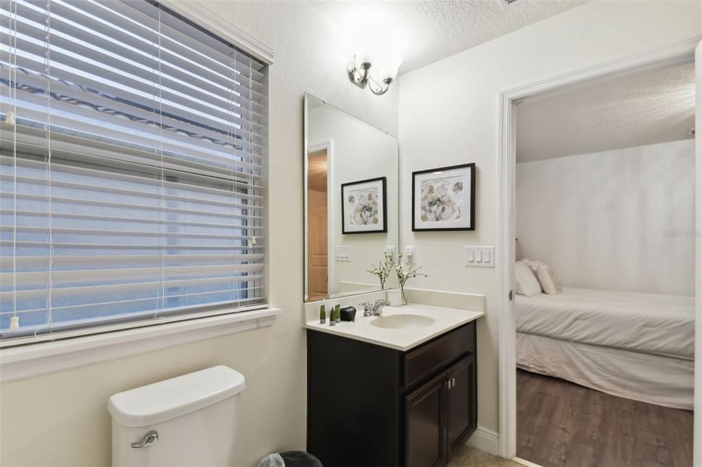 For Sale: $600,000 (5 beds, 4 baths, 2723 Square Feet)