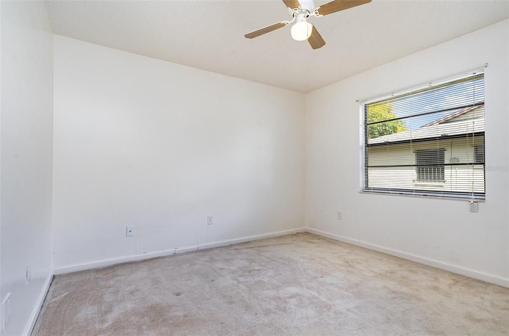 For Sale: $250,000 (3 beds, 2 baths, 1256 Square Feet)