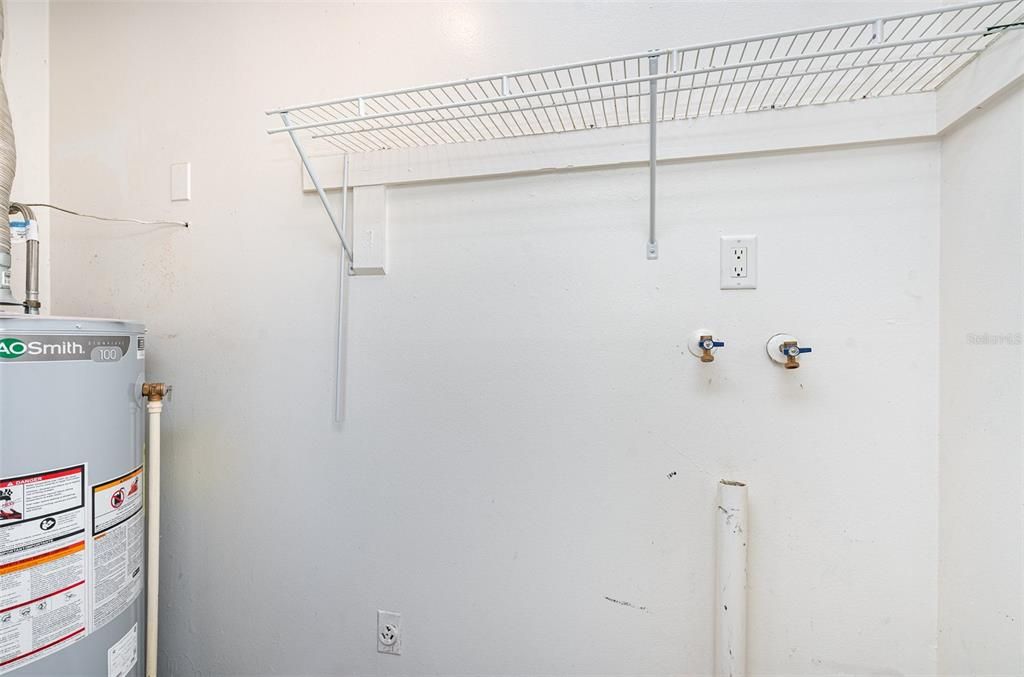 For Sale: $250,000 (3 beds, 2 baths, 1256 Square Feet)