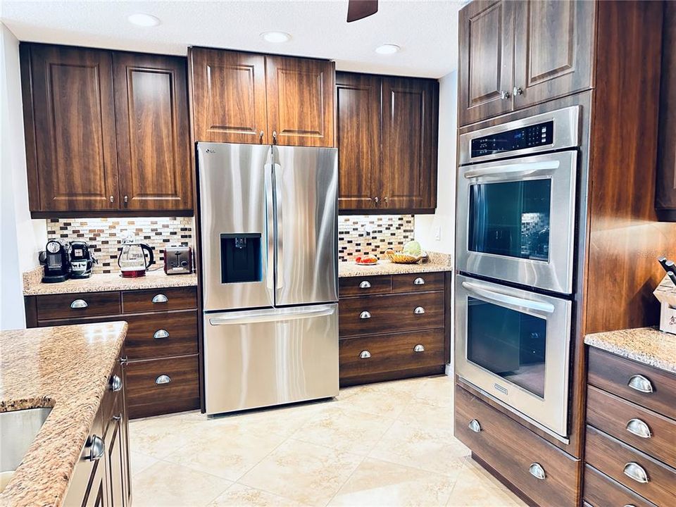 В аренду: $4,950 (2 спален, 2 ванн, 2200 Квадратных фут)