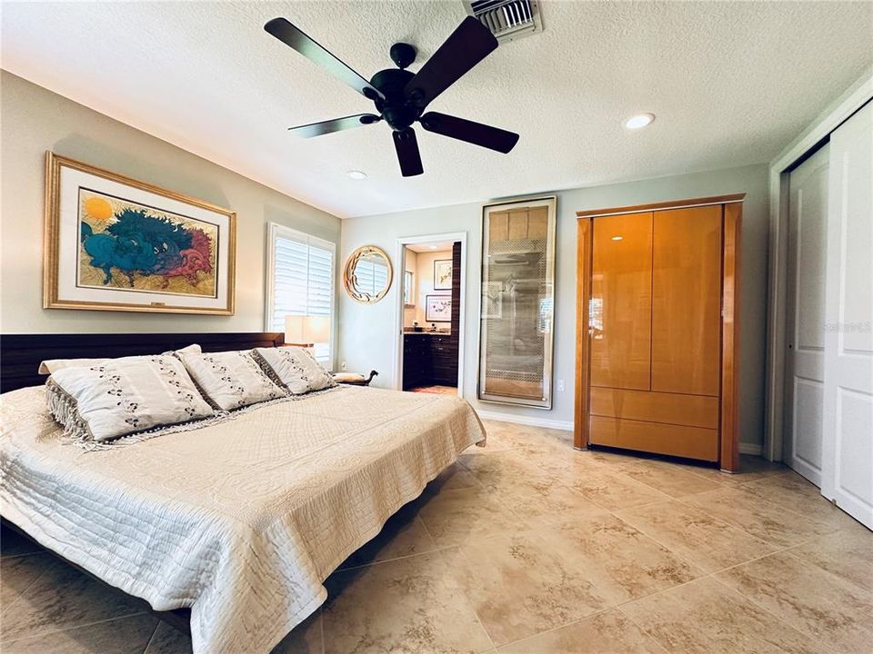 В аренду: $4,950 (2 спален, 2 ванн, 2200 Квадратных фут)