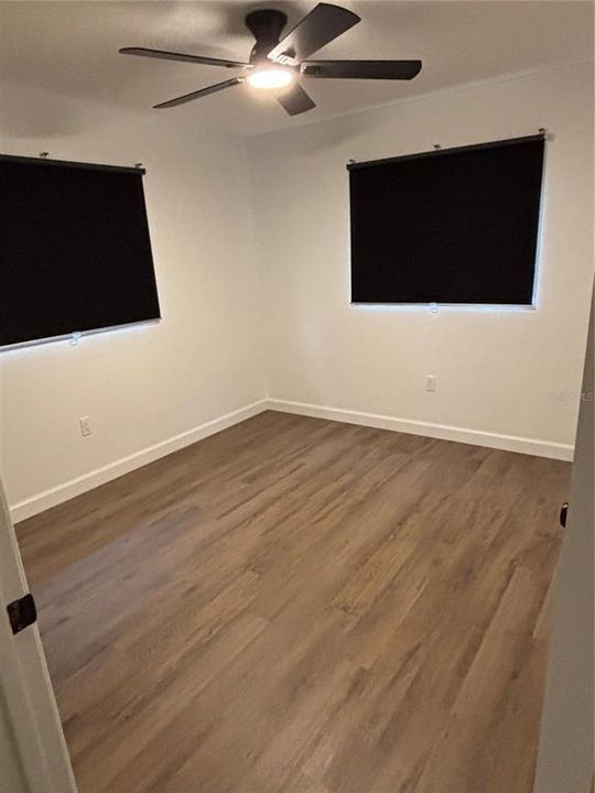 For Sale: $256,000 (3 beds, 2 baths, 1239 Square Feet)