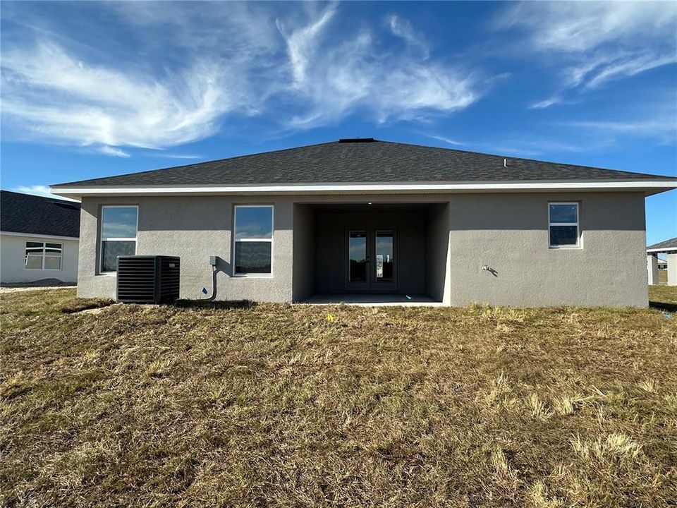 待售: $331,700 (4 贝兹, 3 浴室, 2212 平方英尺)