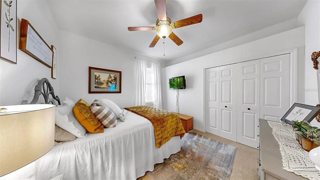 Под контрактом: $684,000 (5 спален, 3 ванн, 2861 Квадратных фут)