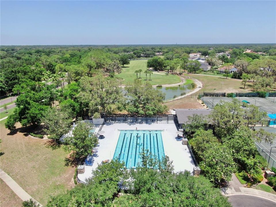 Под контрактом: $684,000 (5 спален, 3 ванн, 2861 Квадратных фут)