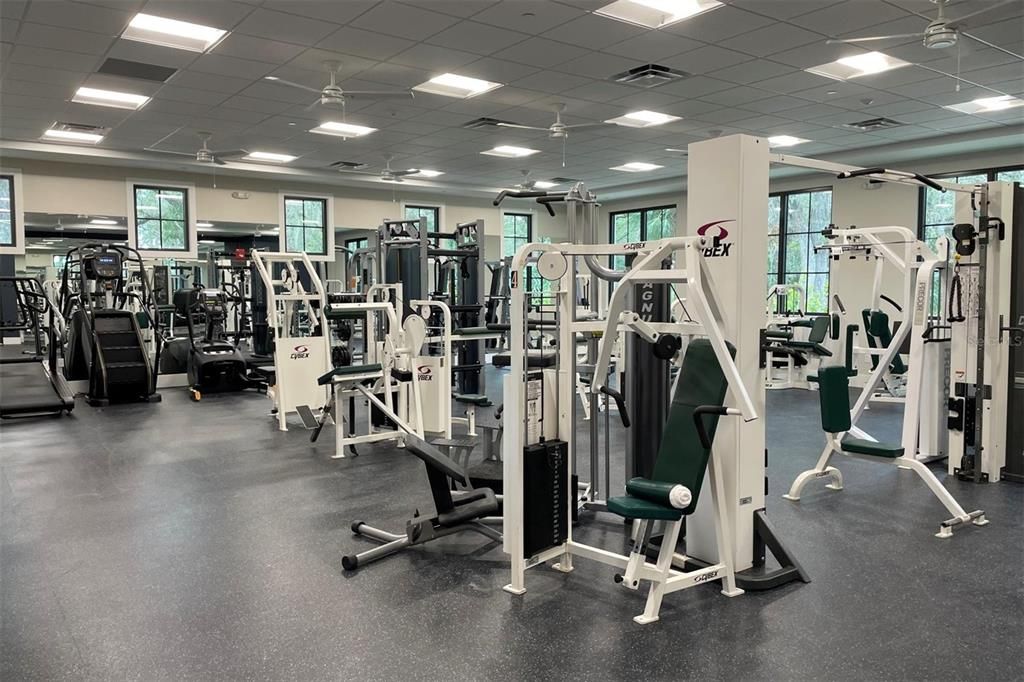 For Rent: $2,500 (2 beds, 2 baths, 1176 Square Feet)