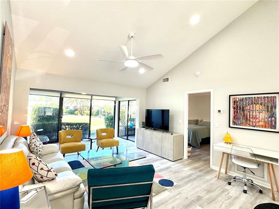 For Rent: $2,500 (2 beds, 2 baths, 1176 Square Feet)