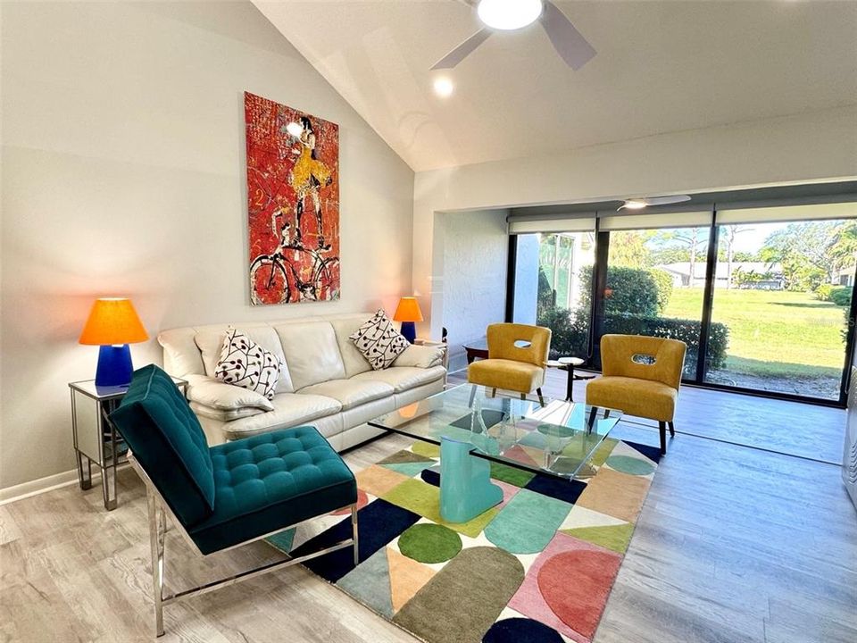 For Rent: $2,500 (2 beds, 2 baths, 1176 Square Feet)