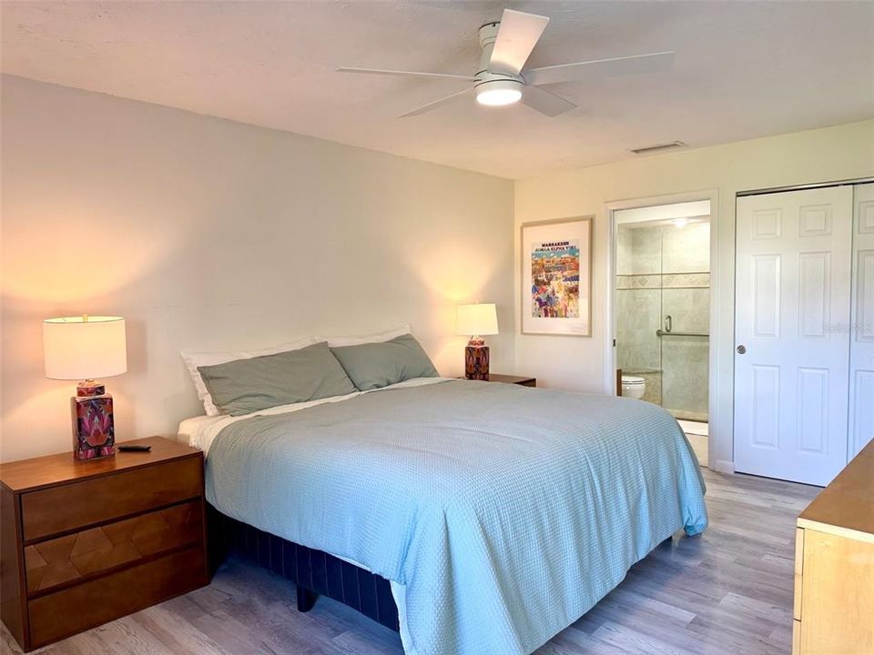 For Rent: $2,500 (2 beds, 2 baths, 1176 Square Feet)