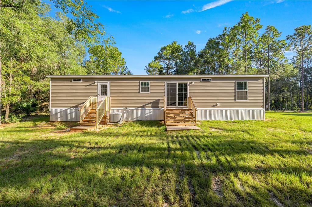 For Sale: $234,900 (3 beds, 2 baths, 1568 Square Feet)