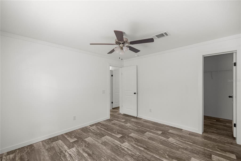 For Sale: $234,900 (3 beds, 2 baths, 1568 Square Feet)