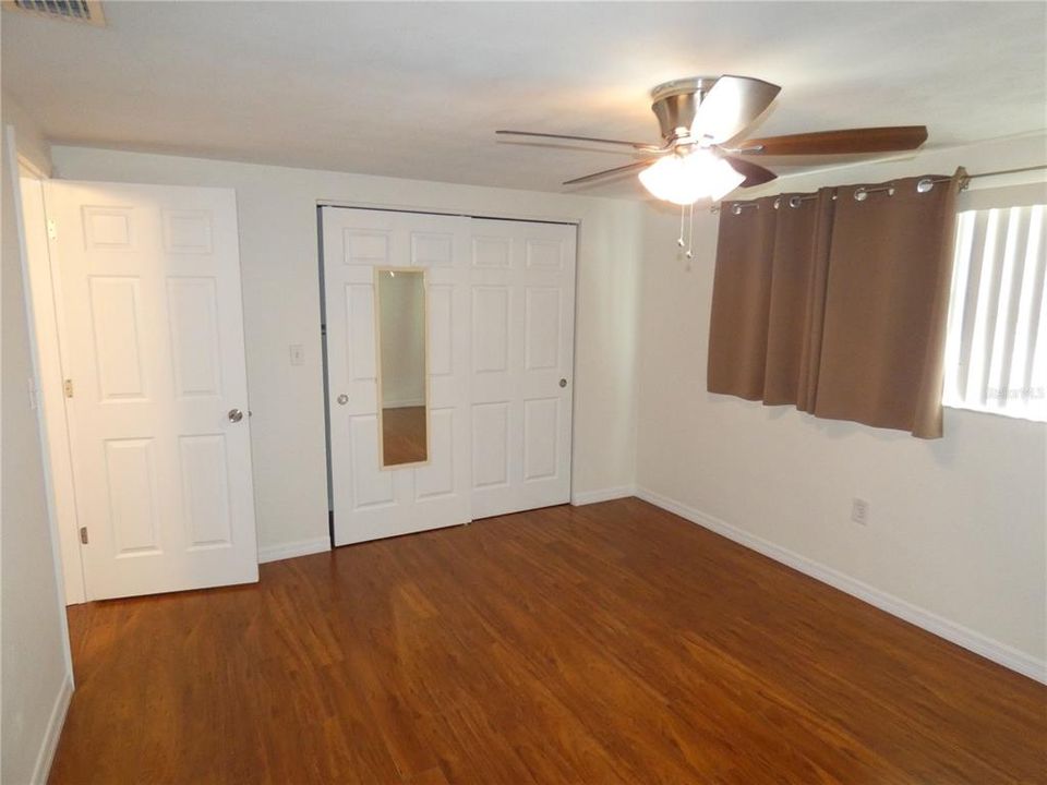 For Sale: $260,000 (2 beds, 2 baths, 1156 Square Feet)