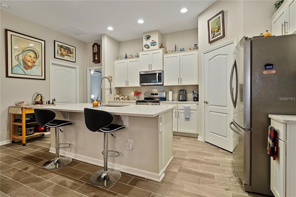 待售: $422,900 (3 贝兹, 2 浴室, 1798 平方英尺)