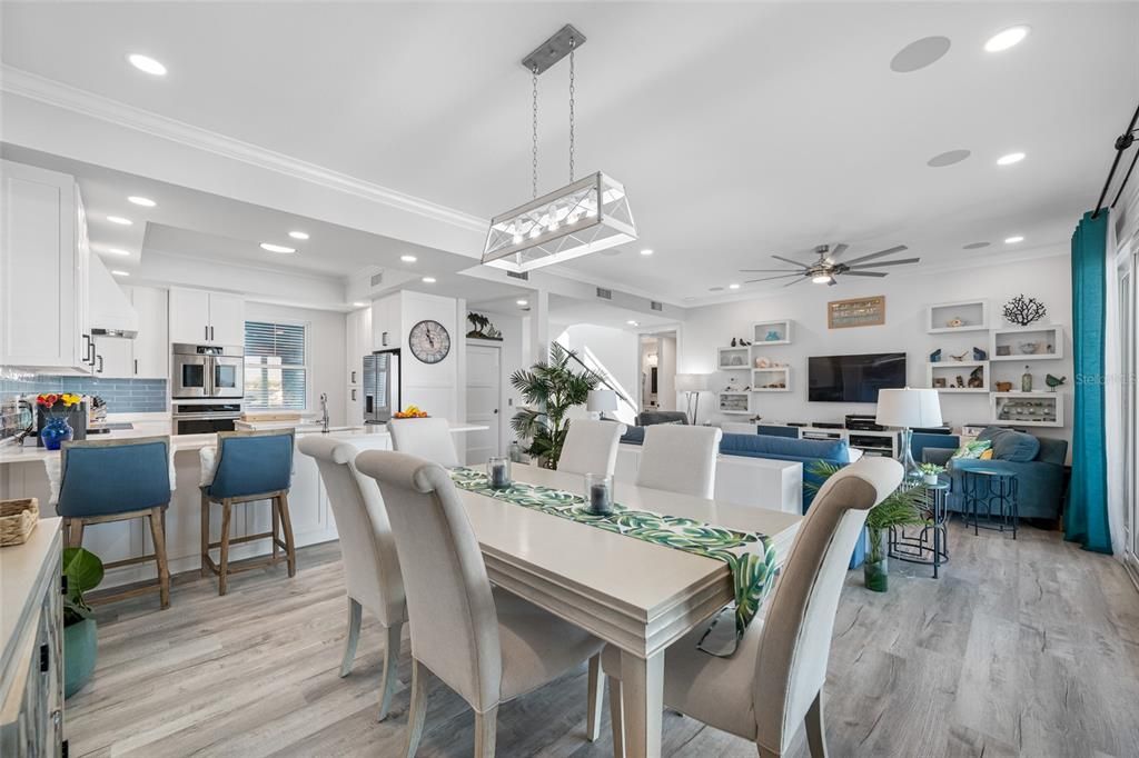 For Sale: $2,495,000 (4 beds, 4 baths, 3560 Square Feet)