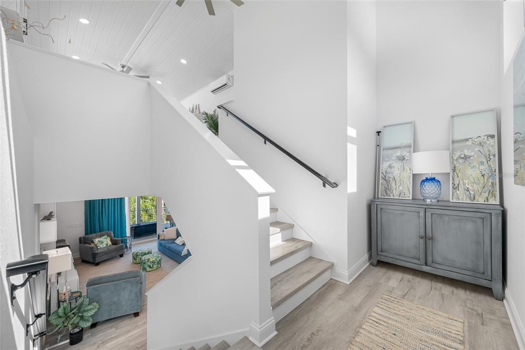 For Sale: $2,495,000 (4 beds, 4 baths, 3560 Square Feet)