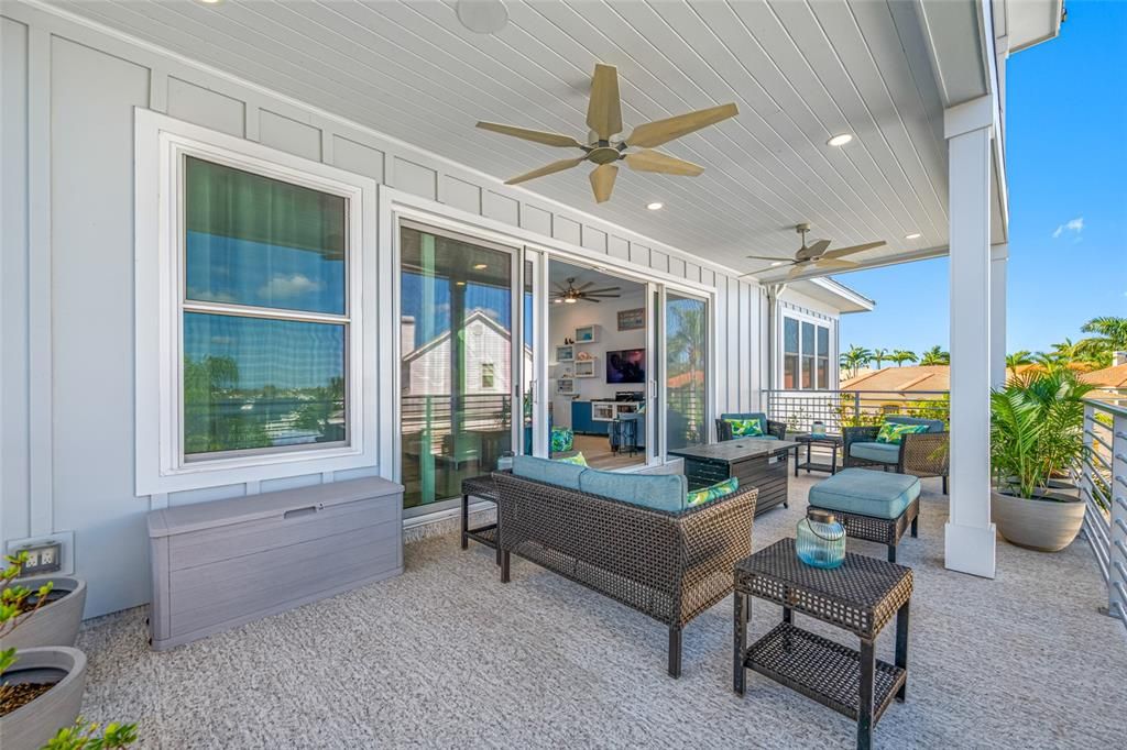 For Sale: $2,495,000 (4 beds, 4 baths, 3560 Square Feet)