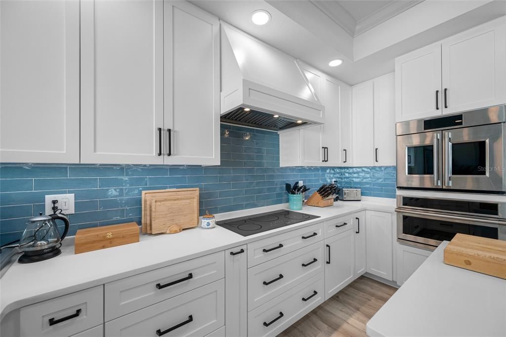 For Sale: $2,495,000 (4 beds, 4 baths, 3560 Square Feet)