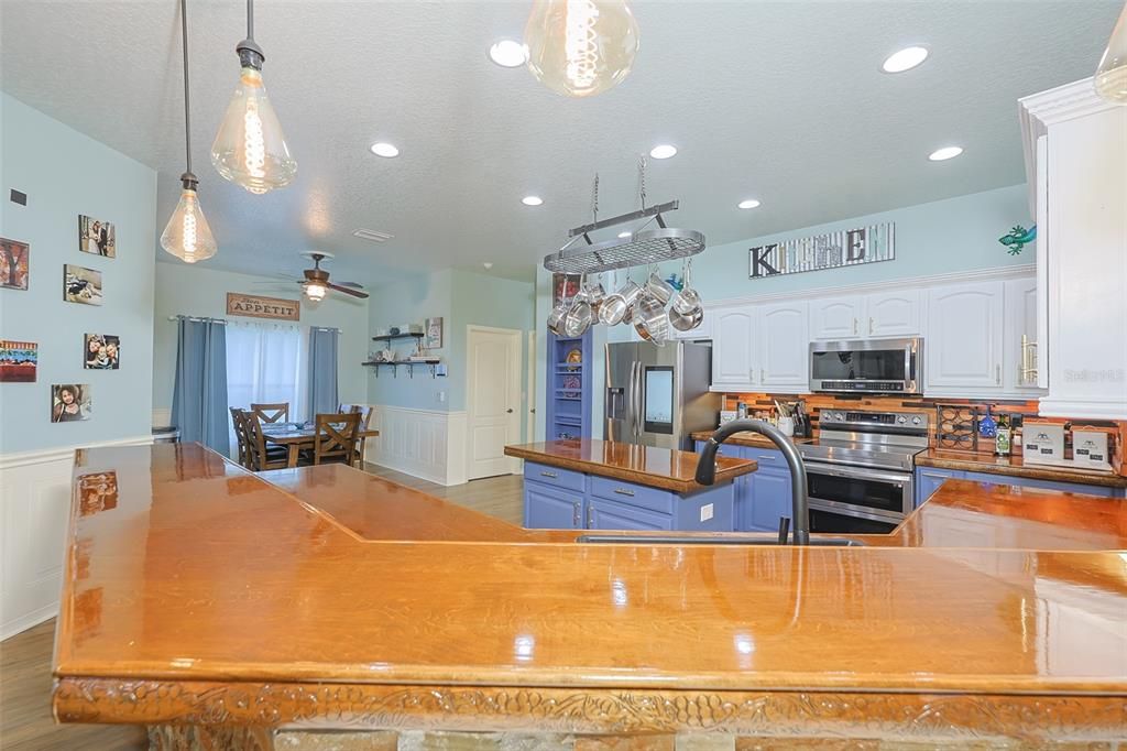 待售: $464,990 (4 贝兹, 3 浴室, 2638 平方英尺)