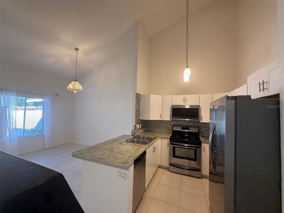 En Renta: $2,100 (3 camas, 2 baños, 1216 Pies cuadrados)