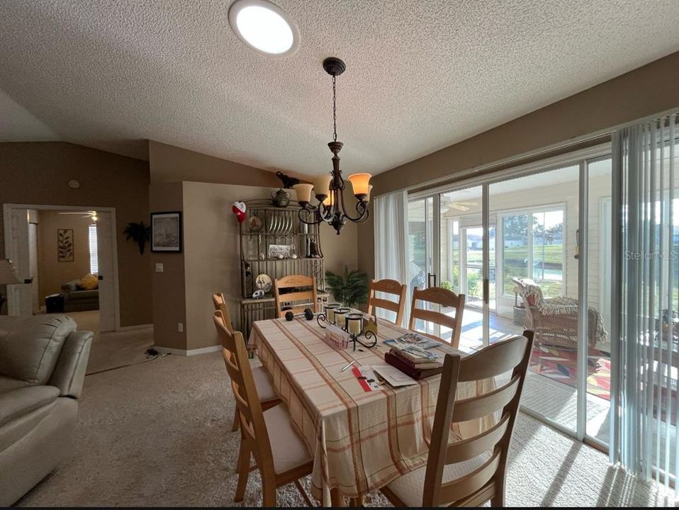 待售: $318,000 (3 贝兹, 2 浴室, 1757 平方英尺)