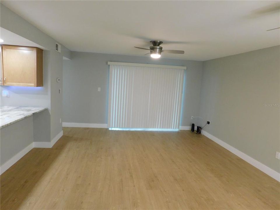 For Rent: $2,550 (2 beds, 2 baths, 1100 Square Feet)