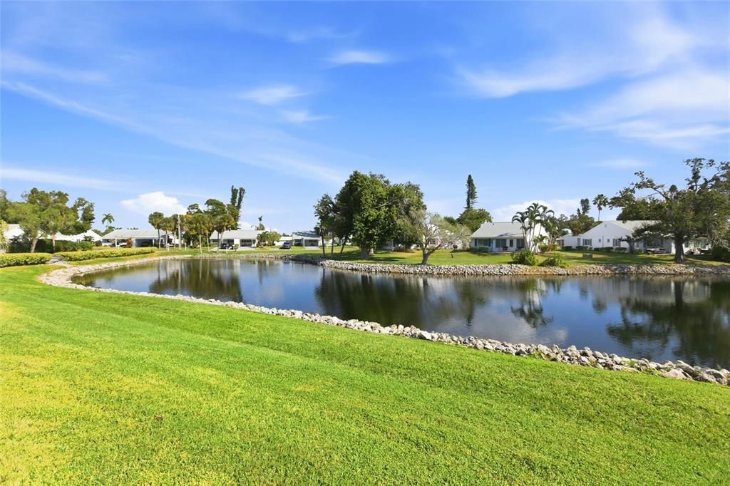 For Sale: $264,900 (2 beds, 2 baths, 1389 Square Feet)