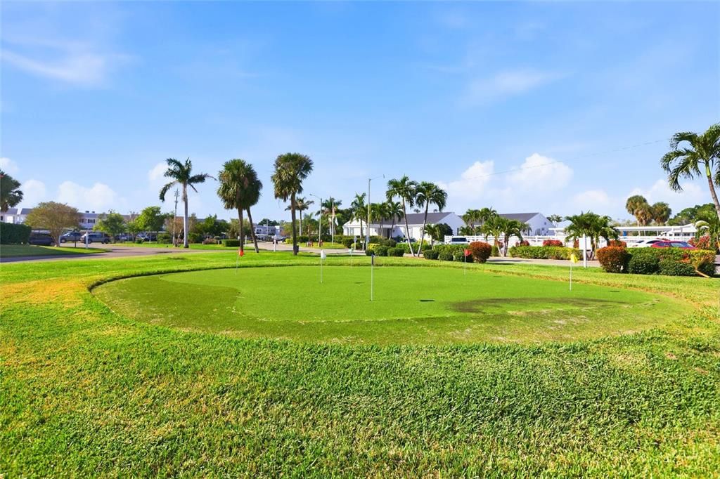 For Sale: $264,900 (2 beds, 2 baths, 1389 Square Feet)