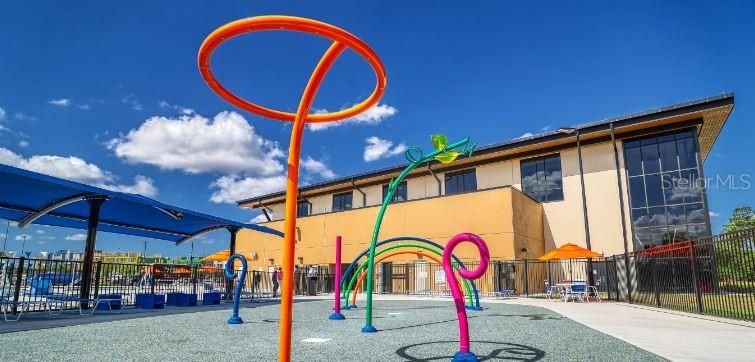 For Sale: $650,000 (3 beds, 3 baths, 2085 Square Feet)